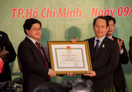 Doanh nhân Hàng Phi Quang: &quot;Tất cả vì sự phát triển của đất nước và hạnh phúc của người nông dân&quot;