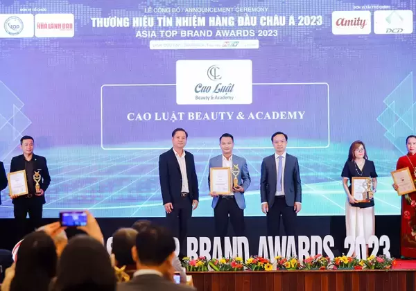 Cao Luật Beauty Academy vinh dự nhận giải thưởng Thương Hiệu Tín Nhiệm Hàng Đầu Châu Á - Asia Top Brand Award 2023