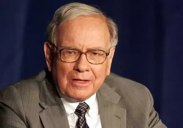 &#039;Xả&#039; 75 tỷ USD cổ phiếu và nắm giữ loại tài sản &#039;siêu an toàn&#039; nhiều hơn cả Fed: Warren Buffett đang muốn cảnh báo điều gì?