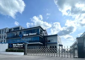New Shoes Group: Nhà sản xuất giày dép hàng đầu, uy tín và được tôn trọng trên toàn cầu